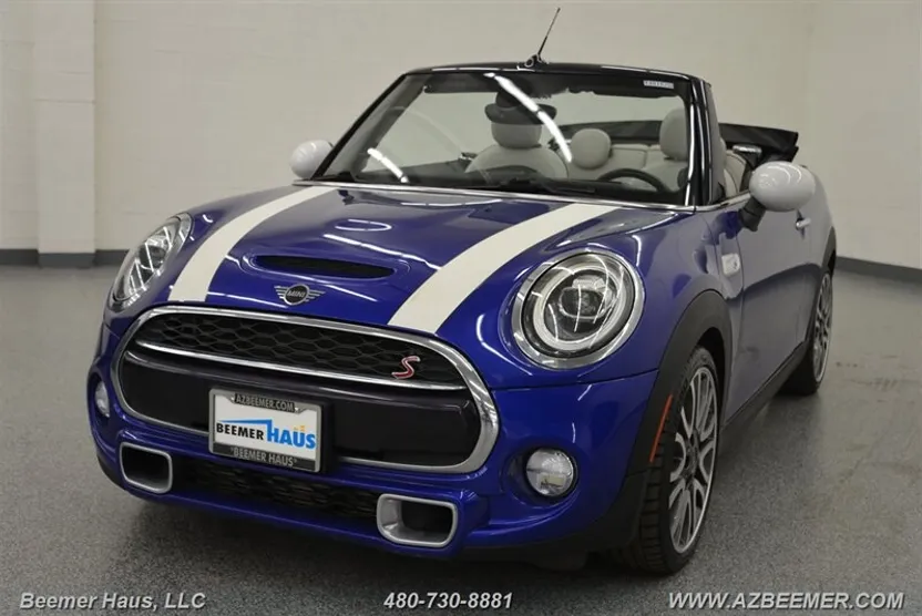 2019 Mini Cooper Convertible S photo 1
