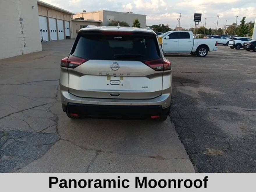2026 Nissan Rogue SV photo 1