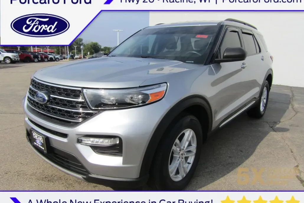 2021 Ford Explorer XLT photo 1