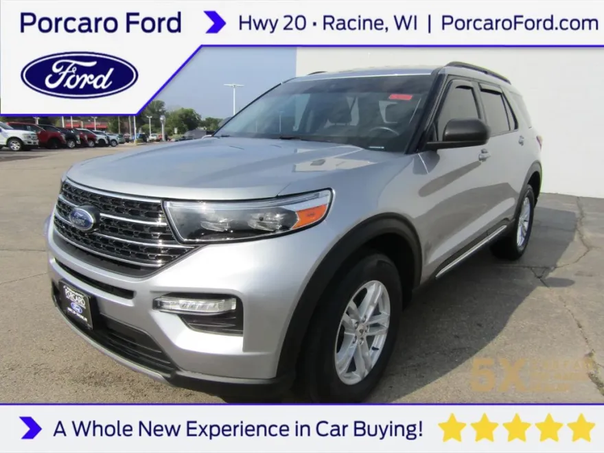 2021 Ford Explorer XLT photo 1