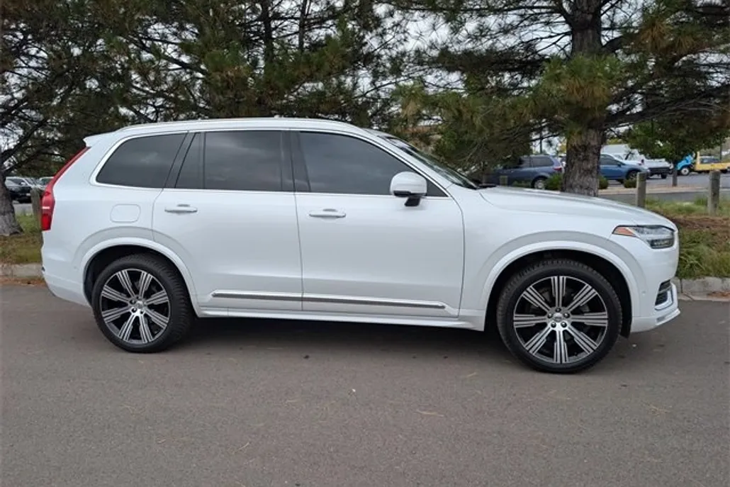 2021 Volvo XC90 T6 Inscription photo 1
