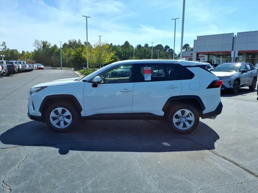 2025 Toyota RAV4 LE photo 1