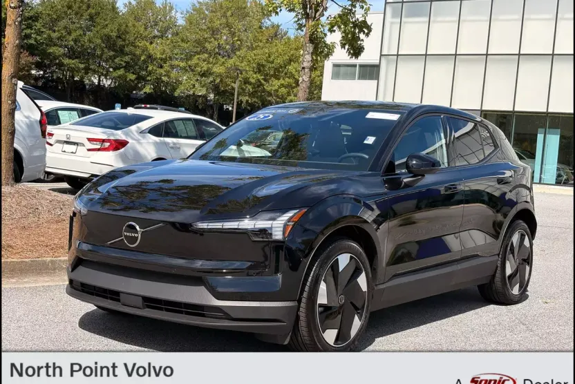 2025 Volvo EX30 Plus photo 1