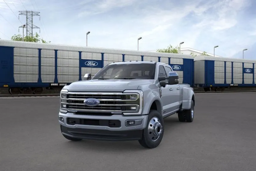 2026 Ford F-450 photo 1