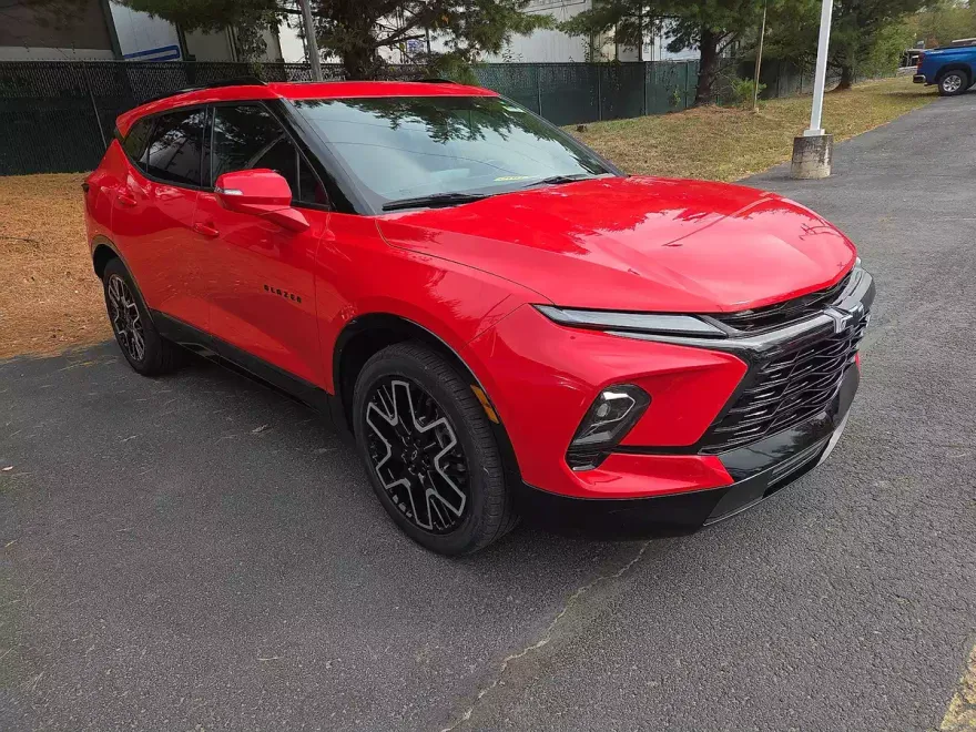 2023 Chevrolet Blazer RS photo 1