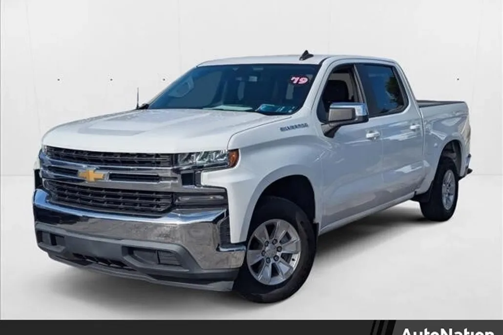 2019 Chevrolet Silverado 1500 LT photo 1