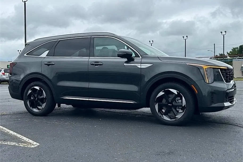 2025 Kia Sorento Hybrid EX photo 1