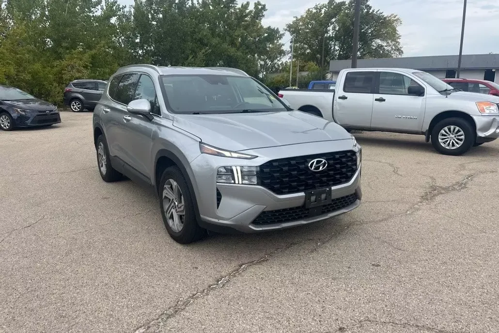 2023 Hyundai Santa Fe SEL photo 1