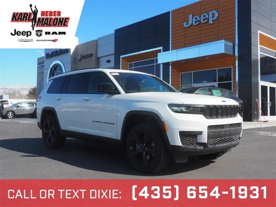 2025 Jeep Grand Cherokee Laredo photo 1