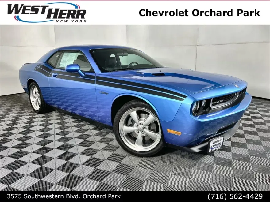 2010 Dodge Challenger R/T photo 1