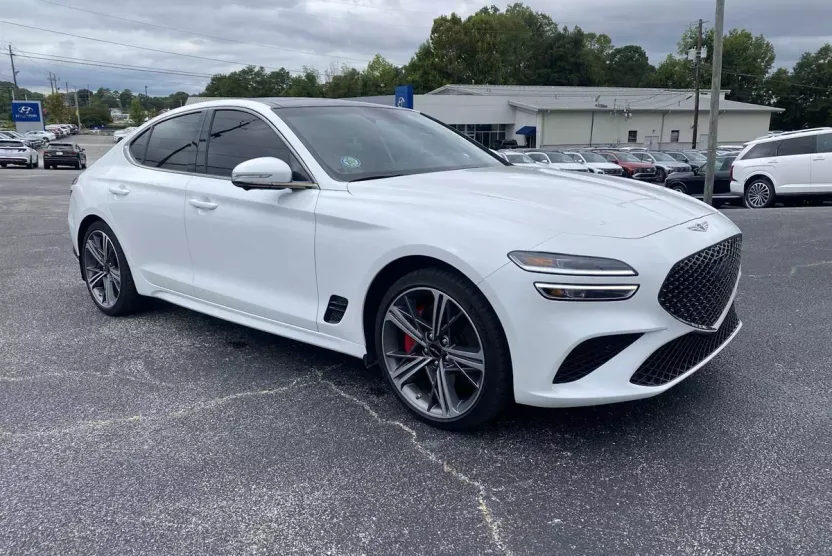 2025 Genesis G70 3.3T Sport Advanced photo 1