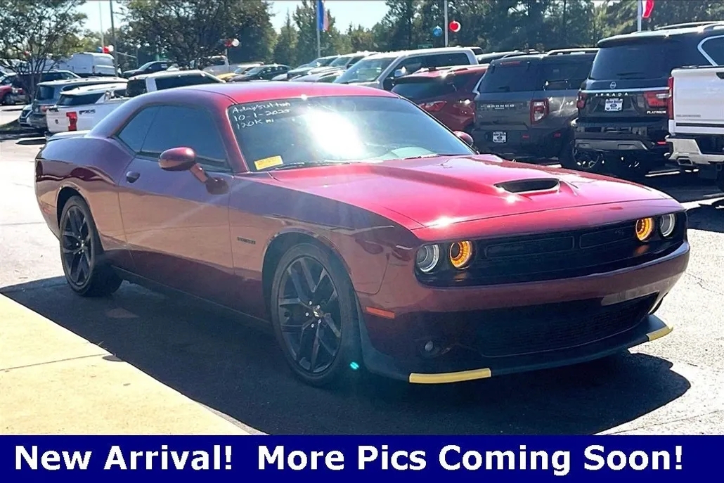 2020 Dodge Challenger R/T photo 1