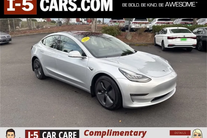 2018 Tesla Model 3 Long Range photo 1