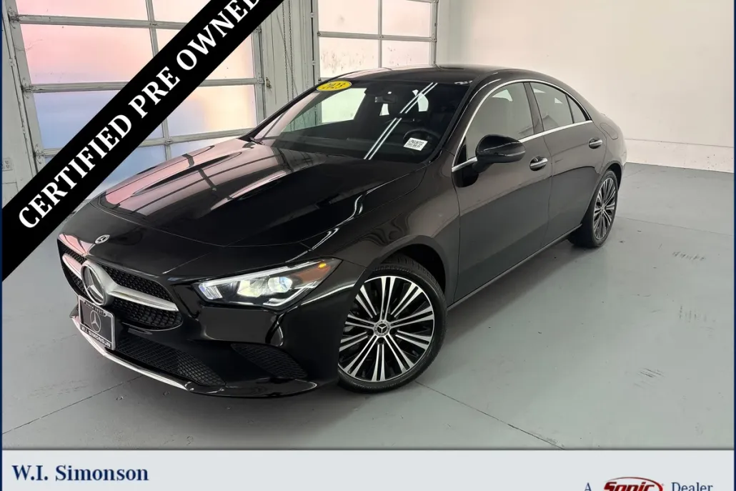 2023 Mercedes Benz CLA 250 photo 1