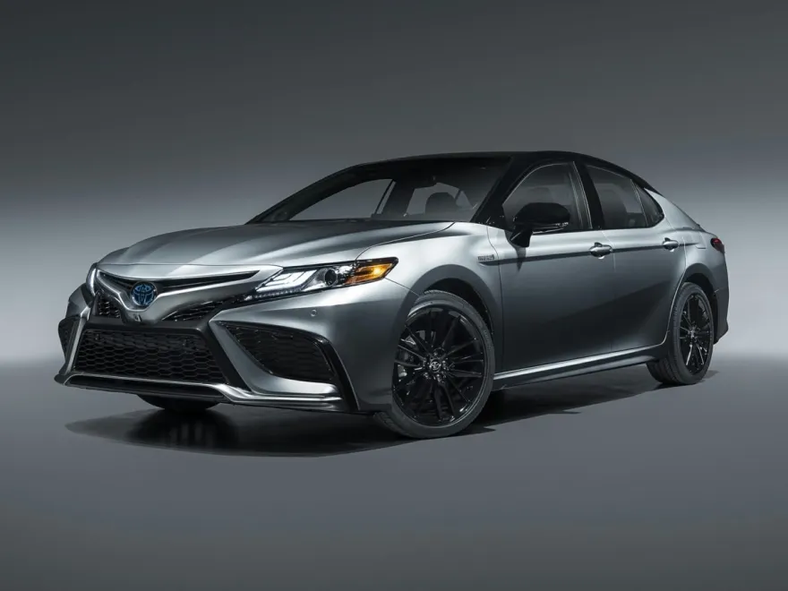 2024 Toyota Camry Hybrid XSE photo 1