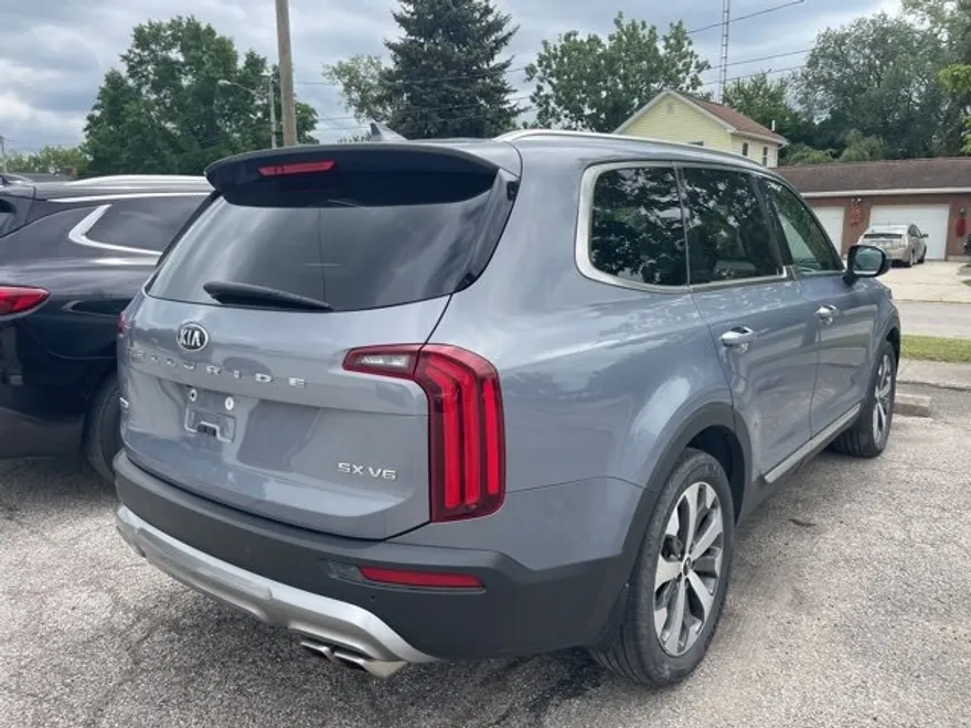 2021 Kia Telluride SX photo 1