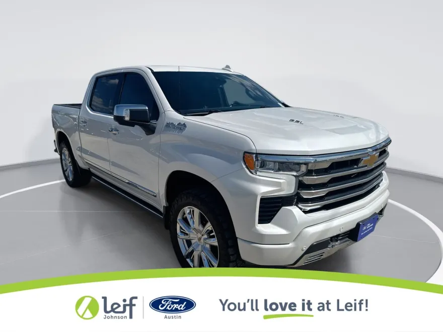 2023 Chevrolet Silverado 1500 High Country photo 1