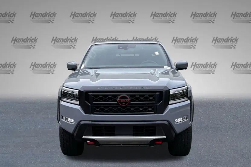 2023 Nissan Frontier PRO-4X photo 1