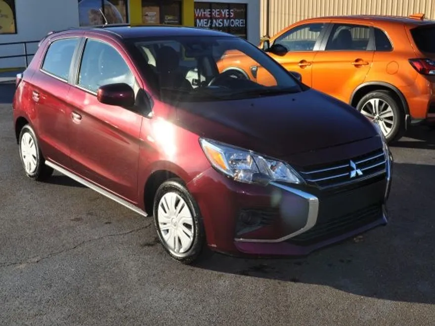 2023 Mitsubishi Mirage ES photo 1