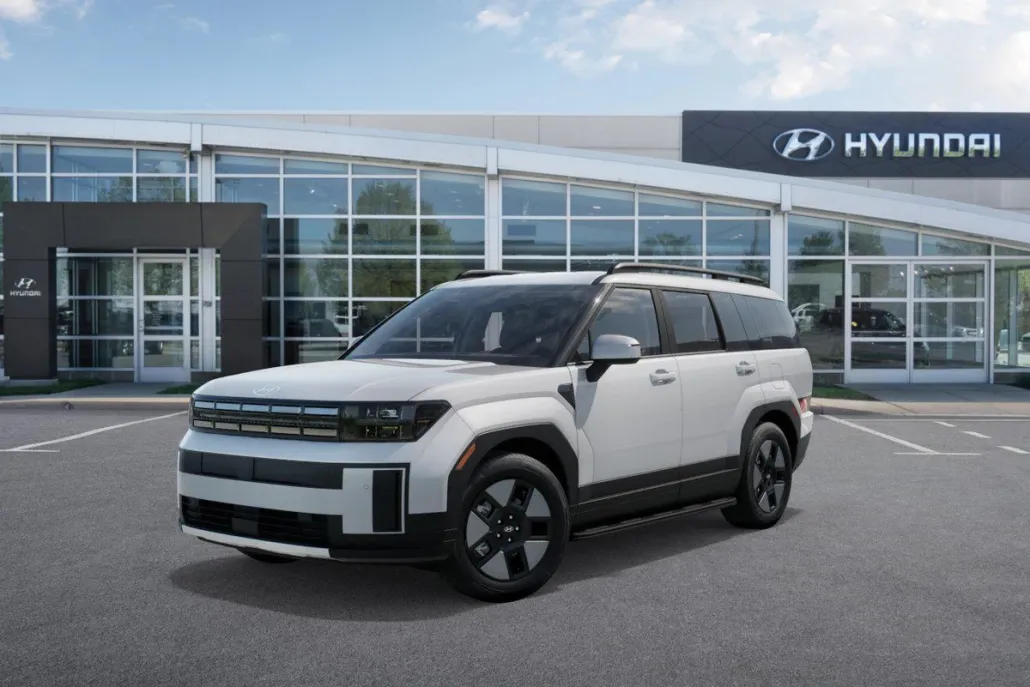 2025 Hyundai Santa Fe SEL photo 1