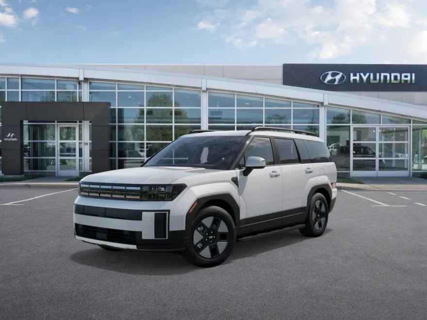 2025 Hyundai Santa Fe SEL photo 1