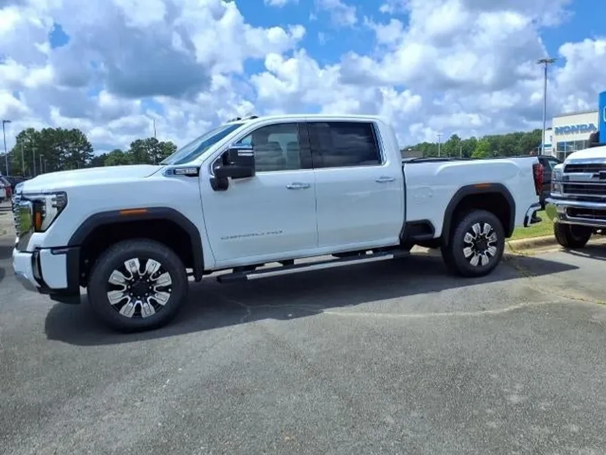 2025 Gmc Sierra 2500 HD Denali photo 1