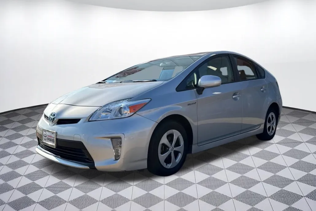 2015 Toyota Prius One photo 1