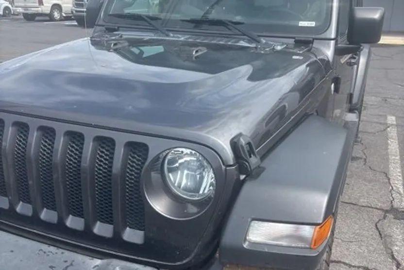 2018 Jeep Wrangler Unlimited Sport photo 1
