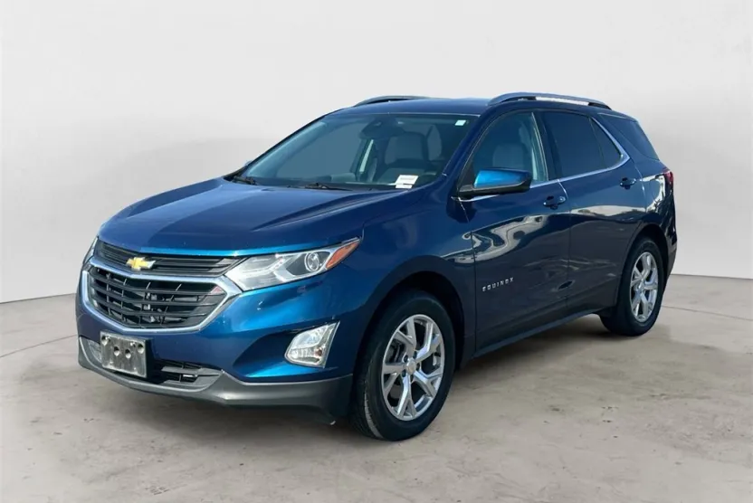 2020 Chevrolet Equinox LT photo 1