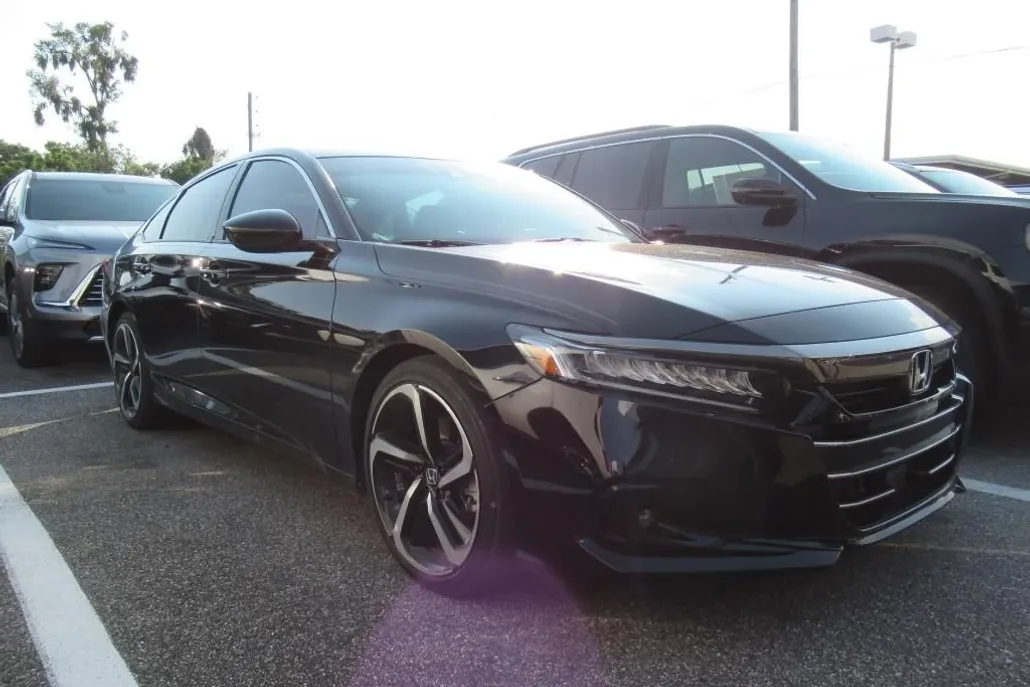 2022 Honda Accord Sport SE photo 1