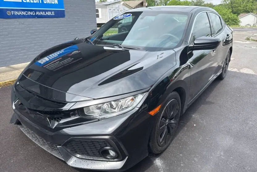 2017 Honda Civic EX photo 1