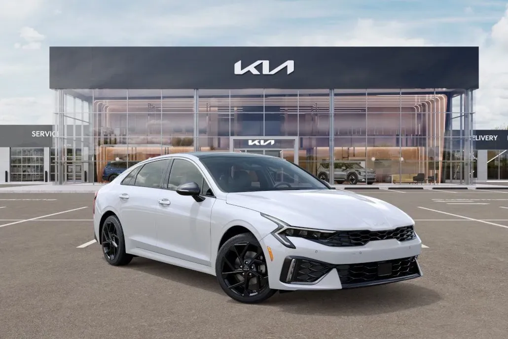 2026 Kia K5 GT-Line photo 1