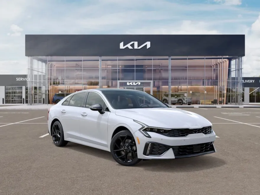 2026 Kia K5 GT-Line photo 1