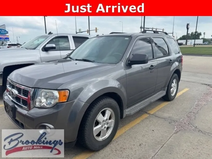 2011 Ford Escape XLT photo 1