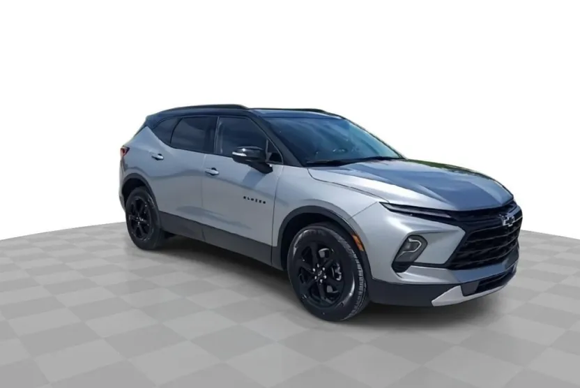 2025 Chevrolet Blazer 3LT photo 1