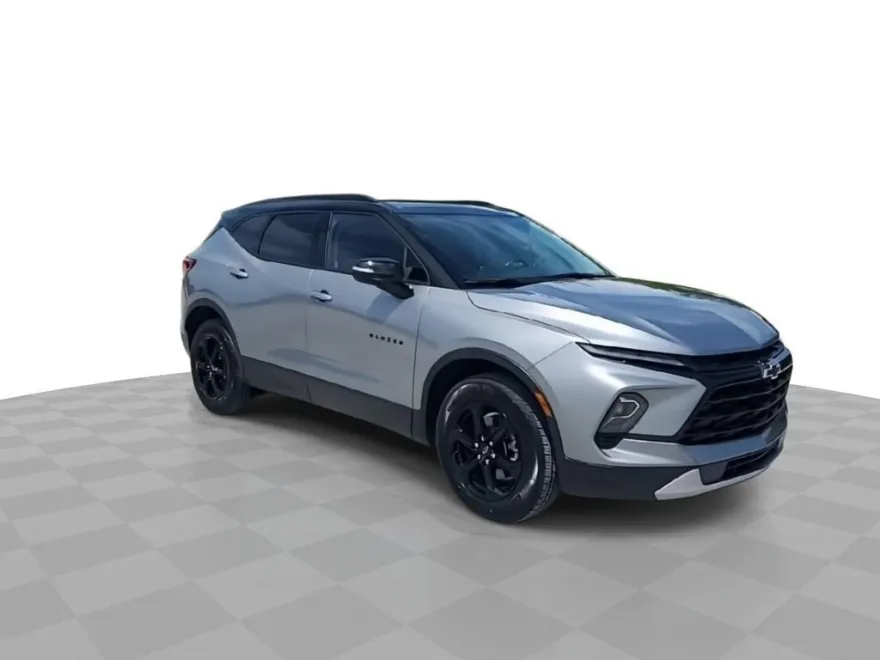 2025 Chevrolet Blazer 3LT photo 1
