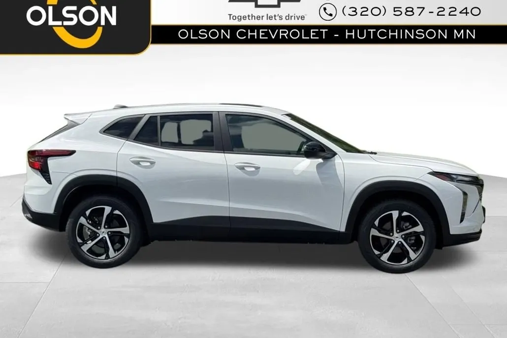 2025 Chevrolet Trax photo 1
