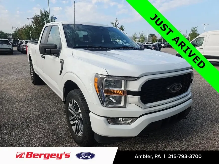 2022 Ford F-150 XL photo 1