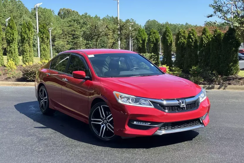 2017 Honda Accord Sport photo 1