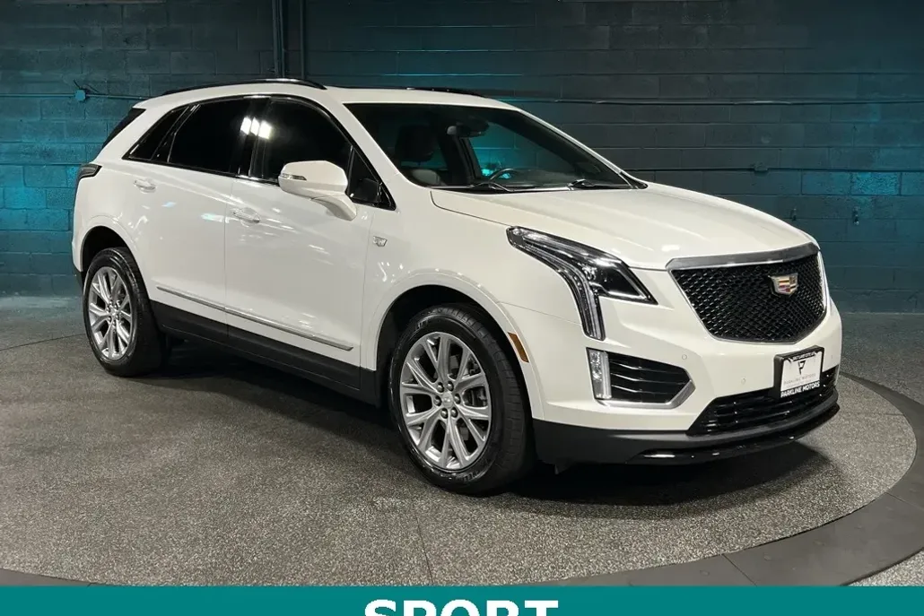 2021 Cadillac XT5 Sport photo 1