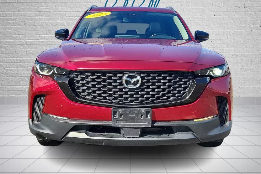 2023 Mazda CX-50 2.5 Preferred Plus photo 1