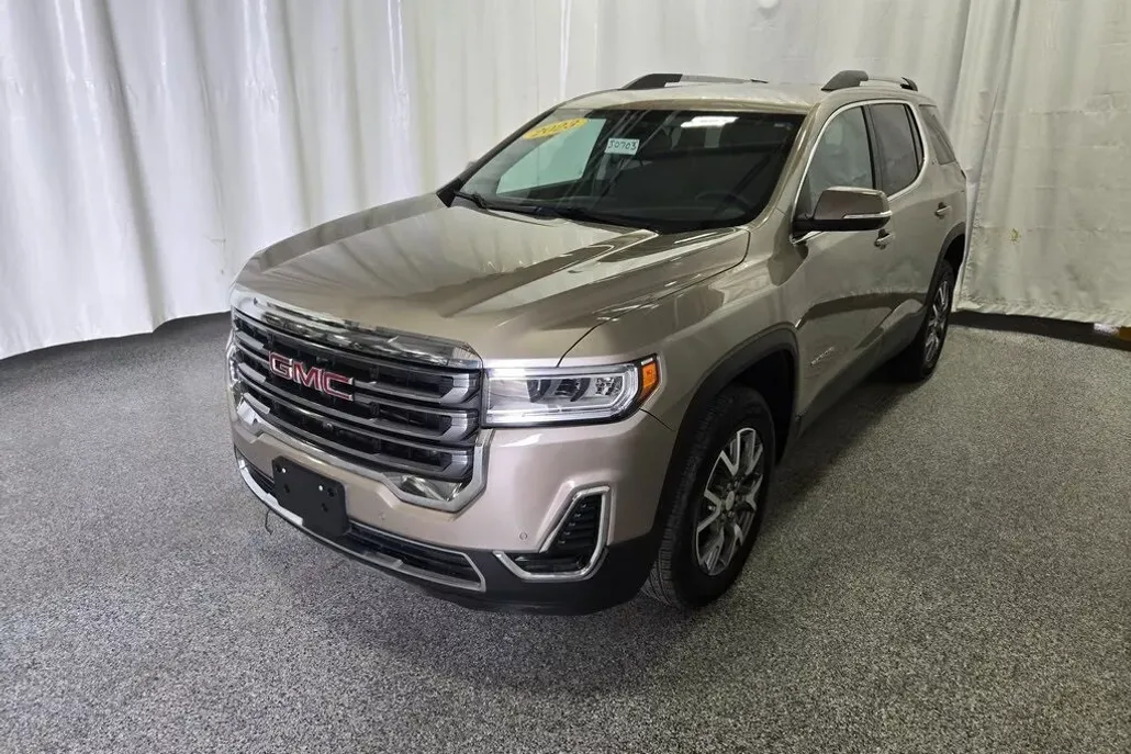 2023 Gmc Acadia SLE photo 1