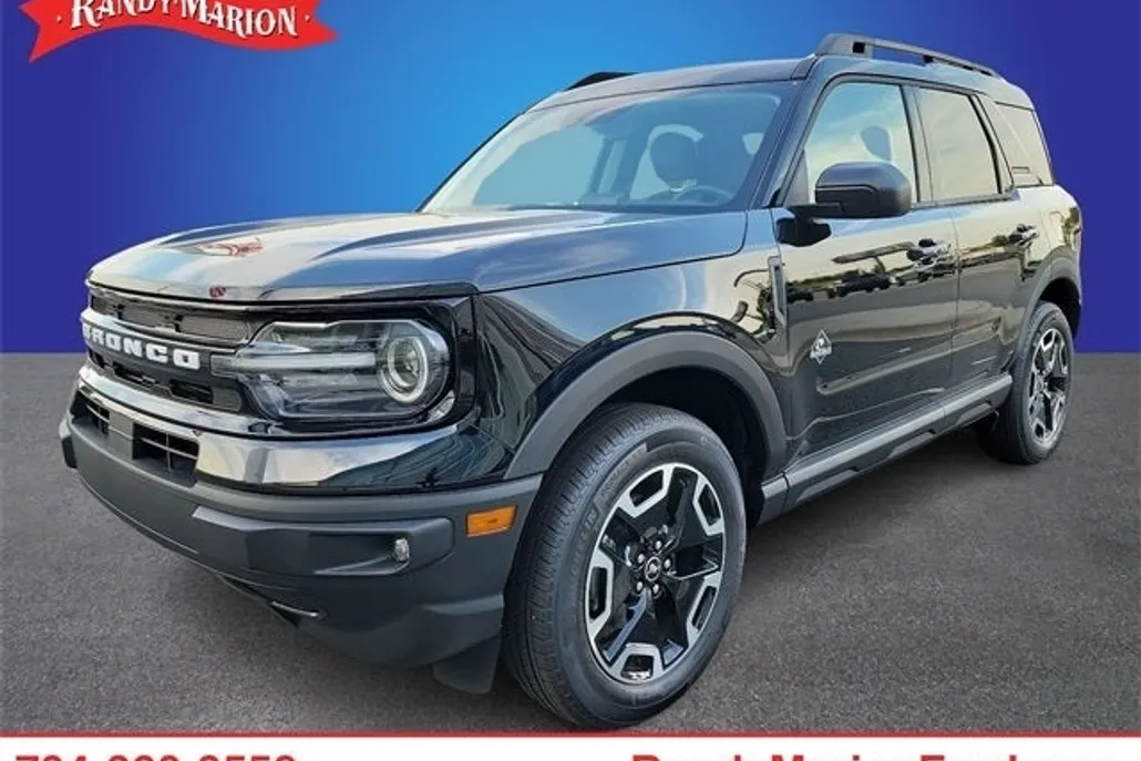 2024 Ford Bronco Sport Outer Banks photo 1