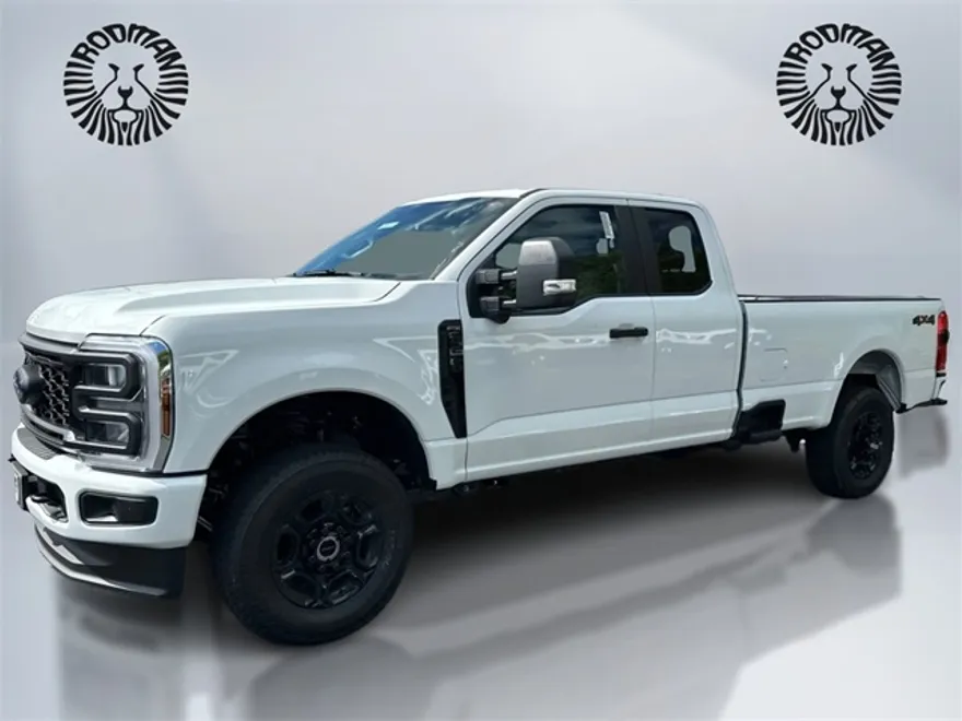 2025 Ford F-250 XL photo 1