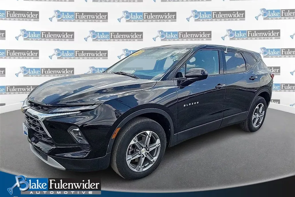 2023 Chevrolet Blazer 2LT photo 1