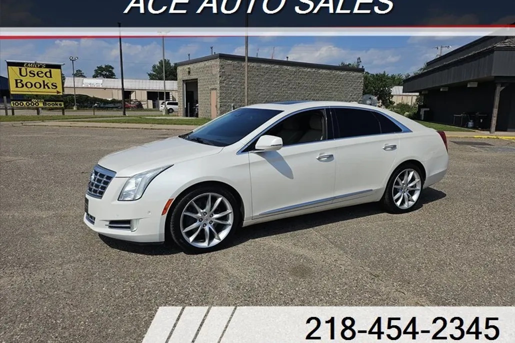 2015 Cadillac XTS Premium photo 1