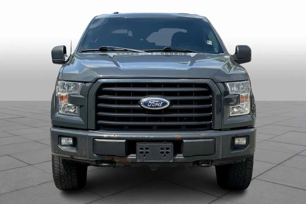 2017 Ford F-150 XL photo 1