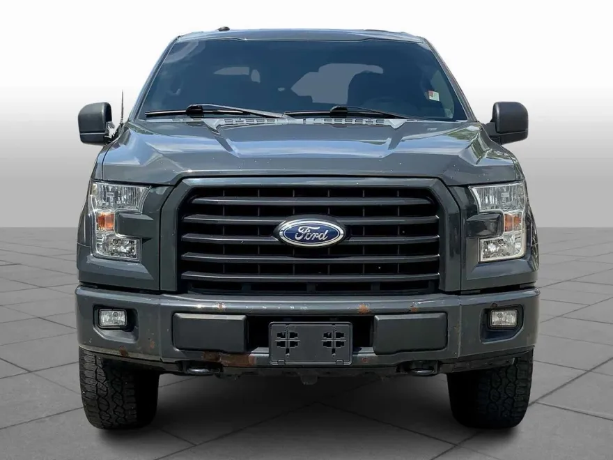 2017 Ford F-150 XL photo 1