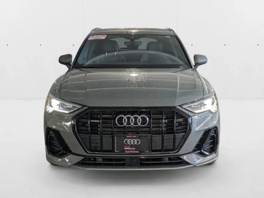 2024 Audi Q3 45 TFSI S line Premium Plus photo 1