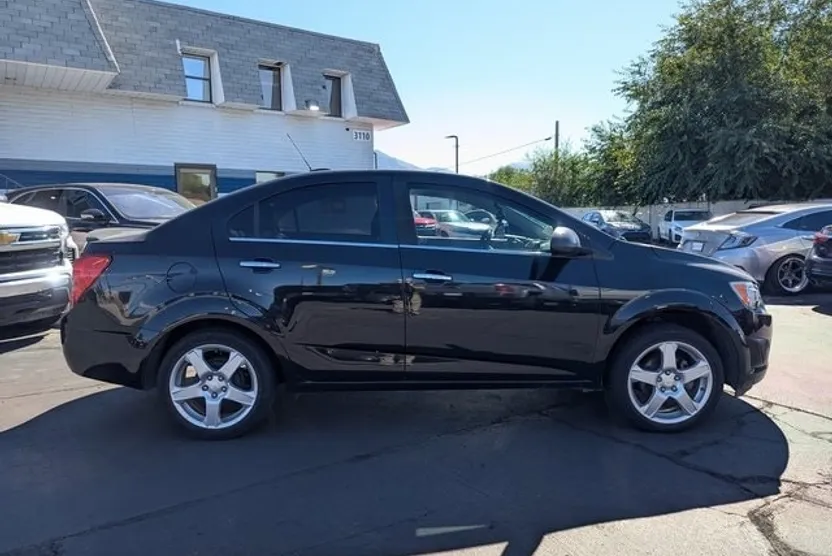 2015 Chevrolet Sonic LTZ photo 1